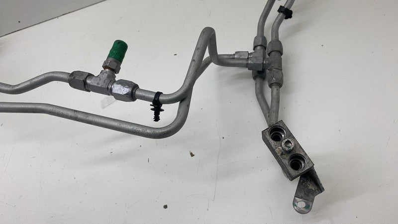 PT00003133G ⭕22-24 Rivian R1S Rear Air Suspension Hydraulic Valve Block w/ Lines PT00003133G