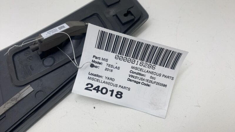 1092306 00 E ⭕16-20 Model S Driver Side B-Pillar Glass Applique & Camera Left LH 1092306-00-E