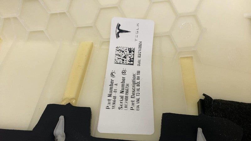 183664701A ⭕ 24-25 Tesla Model 3 Rear Left & Right Seat Bolster 1836647-01-A/1836648-01-A