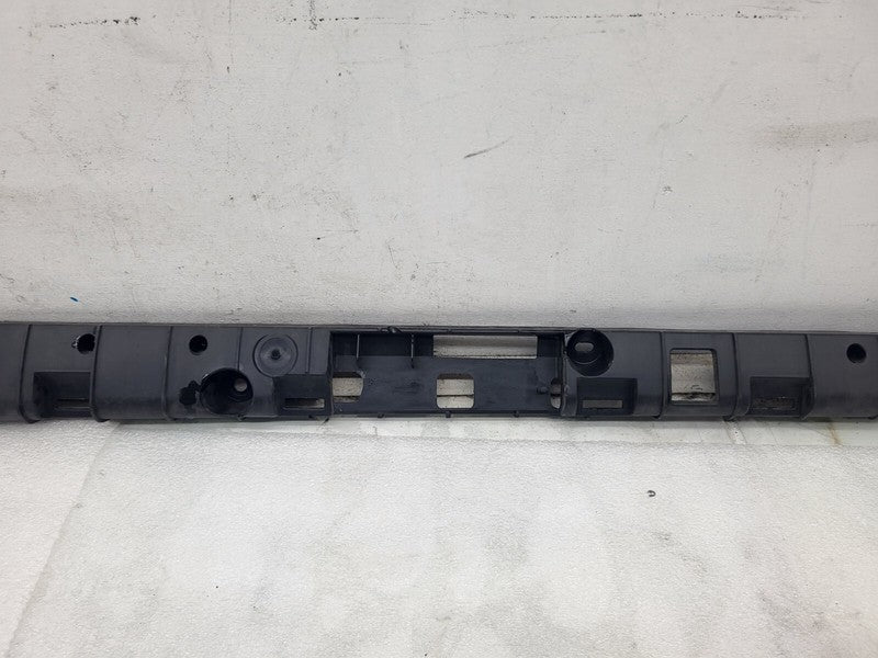 104669000B ⭕ 2016-2023 Tesla Model X Rocker Carrier Panel Trim Bracket Left LH 1046690-00-B