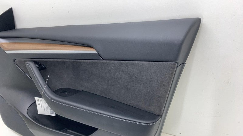 1593863-00-A ⭕ 2021-2023 Tesla Model 3 Front Right Interior Door Panel Trim Card 1593863-00-A