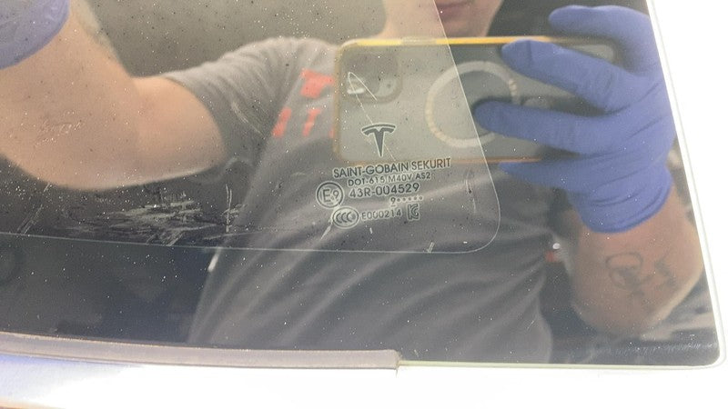 108070600H ⭕ 2017-2020 Tesla Model 3 Rear Right Quarter Fixed Window Glass RH 1080706-00-H