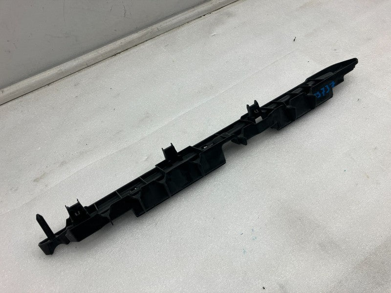 152170500C ⭕ 20-24 Model Y Front Passenger Bumper A-Lower 12V Bracket Right RH 1521705-00-C