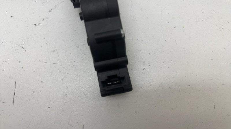 100818600B 12-20 Model S Rear Liftgate Trunk Cinch Lock Latch Actuator & Cable 1008186-00-B