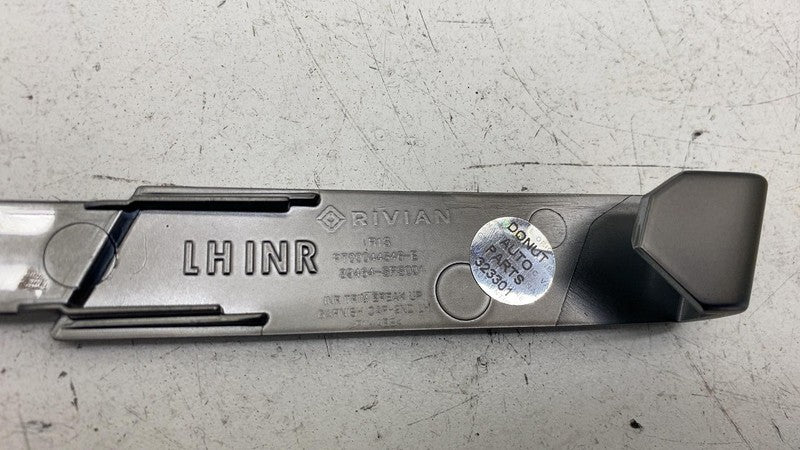 PT00044546-E ⭕ 2025 Rivian R1S Rear Driver Side 2nd Row Seat Upper Cushion Trim Garnish Left