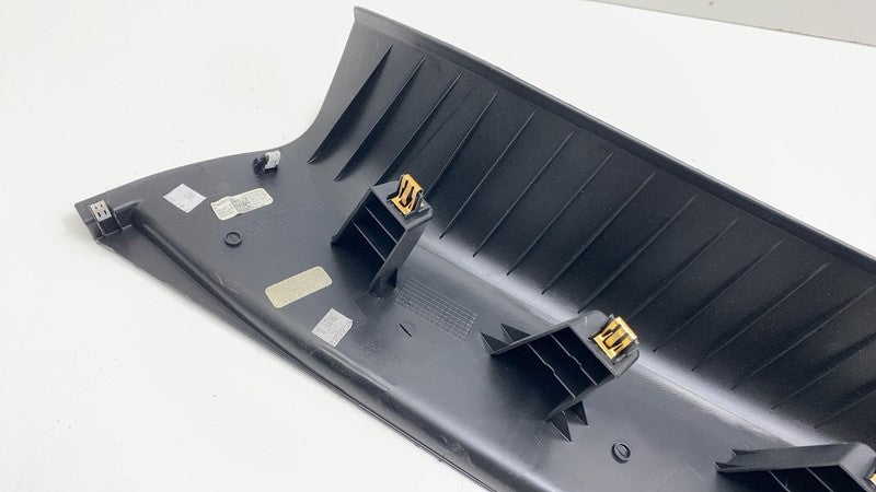 PT00001388 ⭕ 2022-2024 Rivian R1T Rear C-Pillar Trim Panel Cover Lower Right OEM PT00001388