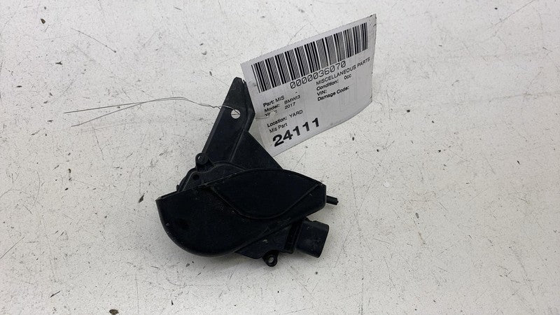 6466R151 ⭕ 14-20 BMW i3 Interior Heater Flap Motor Actuator Assembly w/ Bracket 6466R151