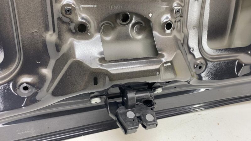 Does Not Apply 2015-2020 Mini Cooper S Rear Trunk Liftgate Tailgate Hatch Shell w/ Window Glass