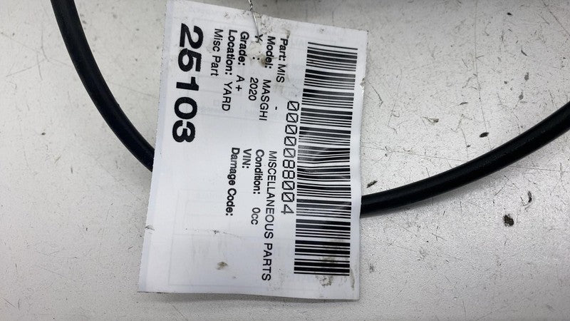 ⭕ 2014-2020 Maserati Ghibli Fuel Gas Filler Tank Pocket Door Lid Flap Cover OEM