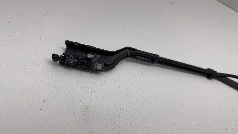 2021-2024 Tesla Model S MS Front Passenger Side Windshield Wiper Arm Right Assy
