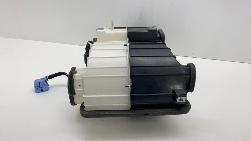 174262200G 2024-2025 Tesla Cybertruck Front A/C Heater HVAC Distribution Box Housing Assy