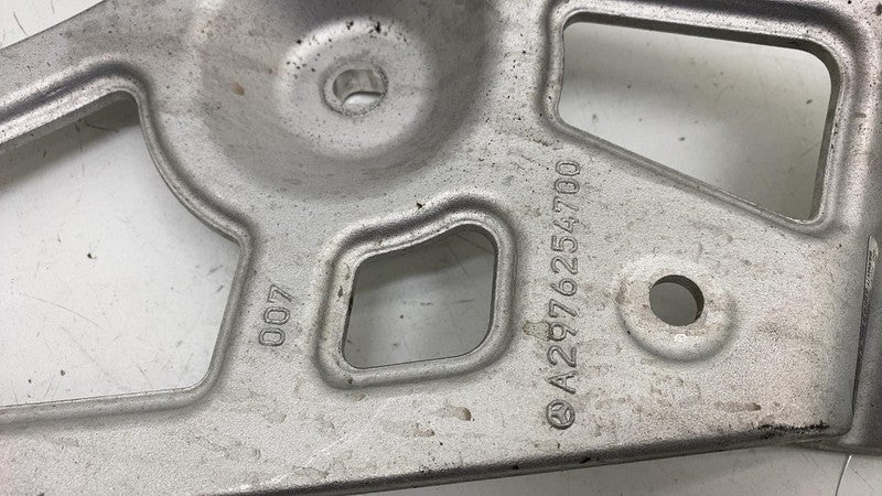 ⭕ 22-23 Mercedes EQS 450+ Front Left Fender Apron End Rail Bracket A29