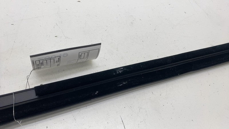 109050300F ⭕ 2017-2023 Tesla Model 3 Rear Left Door Inner Belt Rubber Seal LH 1090503-00-F