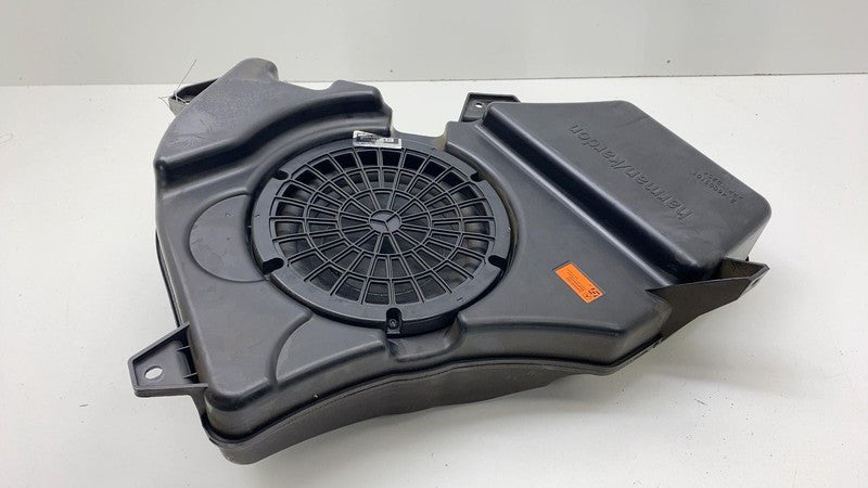 A 166 820 22 02 2016 2017 2018 2019 Mercedes-Benz GLE350 Harman Kardon Subwoofer Sound Speaker