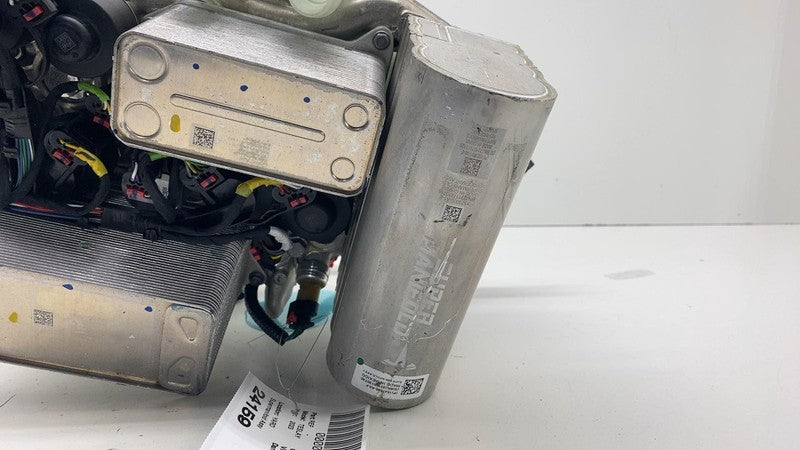 1523000A1E ⭕ 2020-2023 Tesla Model Y Supermanifold Refrigerant Chiller w/ Coolant Reservoir