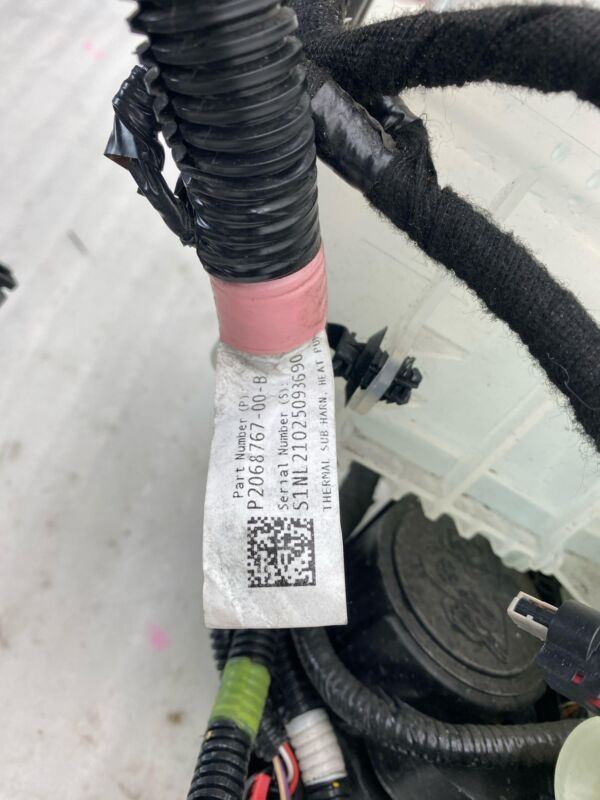 1506859-00-D ⭕ 2020-2024 Tesla Model Y Supermanifold Refrigerant Chiller w/ Coolant Reservoir