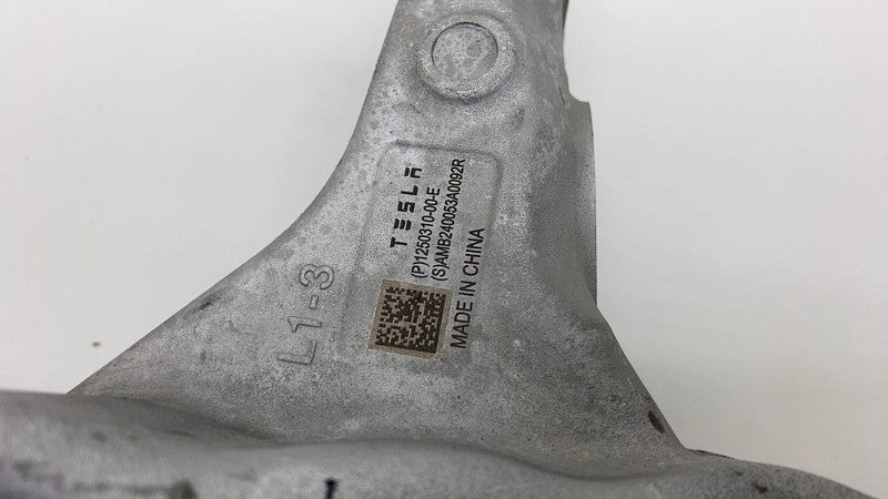 1250310-00-E Front Left Spindle Knuckle 1250310-00-E Tesla Cybertruck 2024