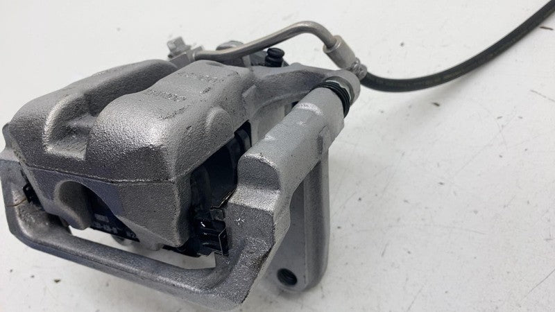 PT00030004-C ⭕ 24-25 Rivian R1S Rear Passenger Side Caliper w/ Brake Line Right PT00030004-C