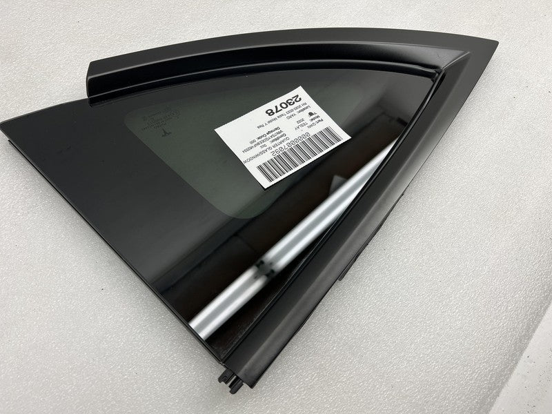 1495741-90-H 2020-2023 Tesla Model Y Rear Passenger Side Quarter Window QTR Glass Right Assy