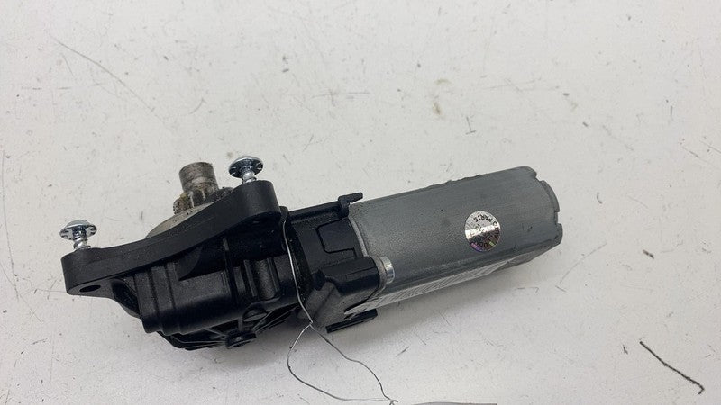 C01840-100 ⭕ 2018 Chrysler Pacifica Brose Front Seat Adjustment Motor Assembly C01840-100