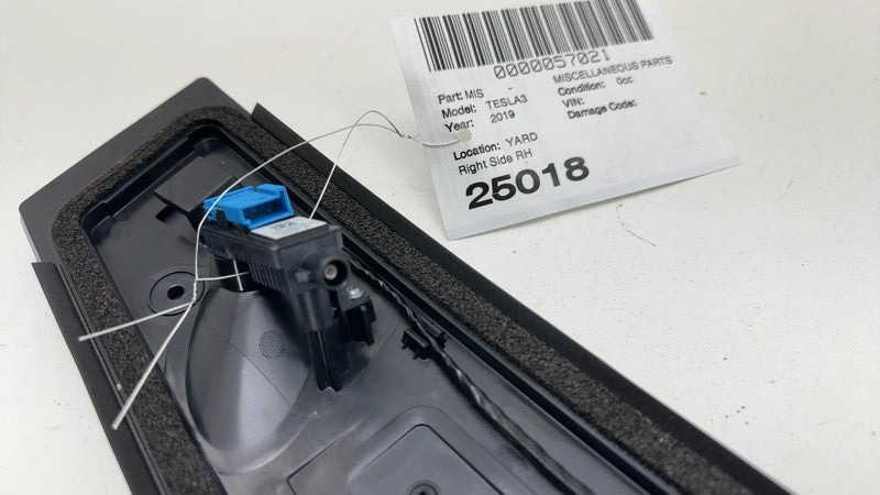 ⭕2017-2023 Tesla Model 3 Right B-Pillar Applique Glass Trim Molding 11