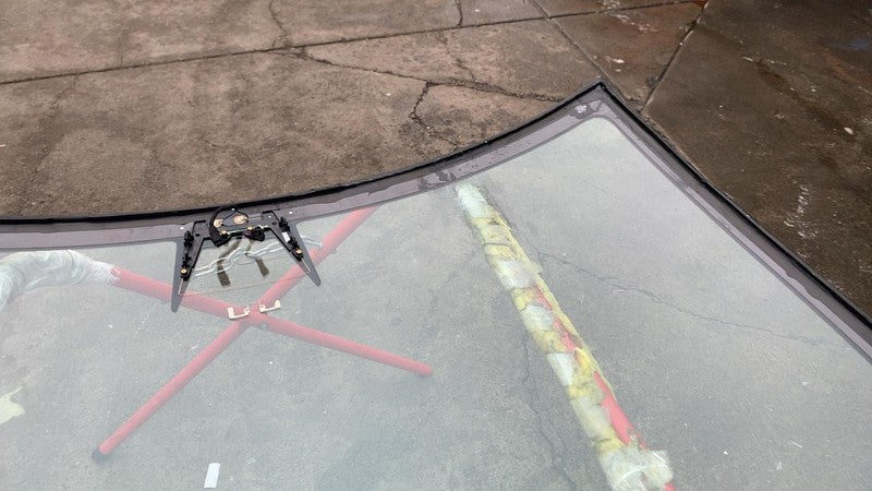 ⭕ 2016-2020 Tesla Model S Front Windshield Wind Screen Glass suit w/ T