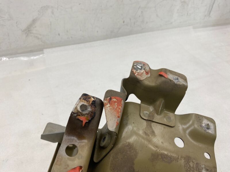 ⭕2016-2020 Tesla Model X Passenger Side Inner Shotgun Fender Mount Support Right