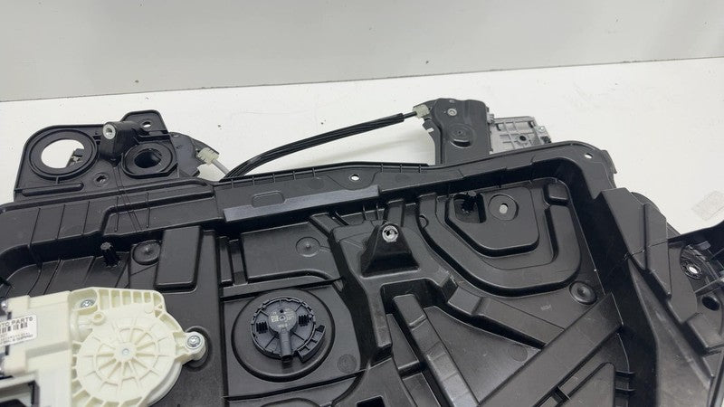 ⭕20-24 Model Y Front Right Door Window Regulator & Motor w/ Carrier 14