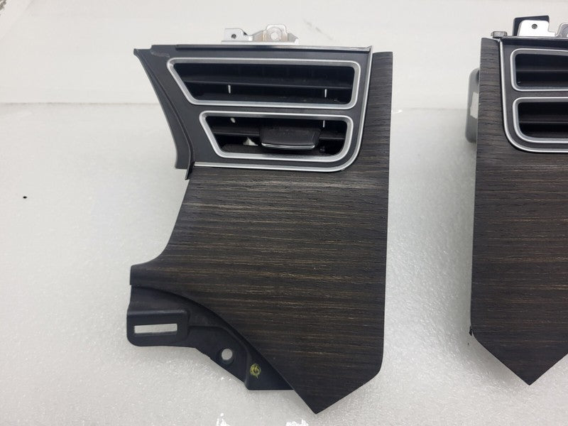 100782100D 12-15 Model S A/C Air Vent Outlet Dashboard Trim Panel 1007821-00-D/1007827-00-C