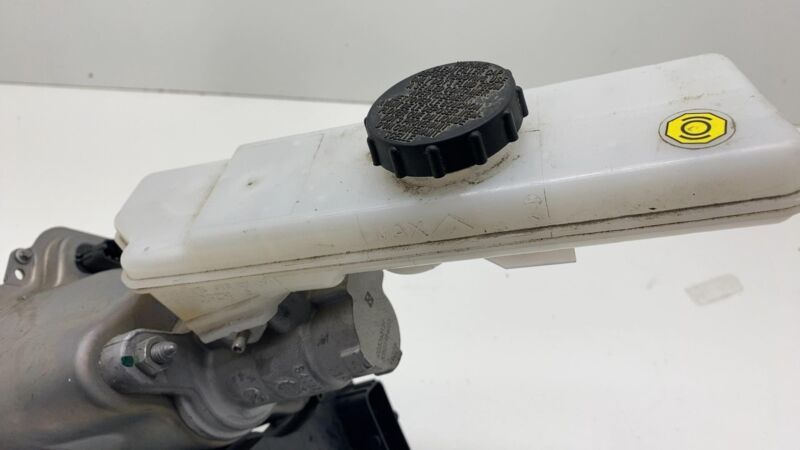 1044671 99 F 2017-2023 Tesla Model 3 iBooster Power Brake Booster Master Cylinder & Reservoir