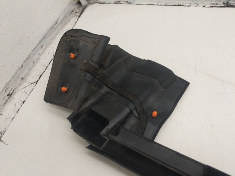 1090503-00-F ⭕ 2017-2023 Model 3 Rear Door Window Inner Belt Rubber Seal Left 1090503-00-F