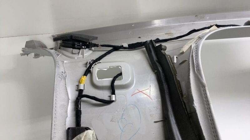 149040465A 2020-2023 Tesla Model Y Front Rear Roof Headliner Ceiling Frame Trim Cover Panel