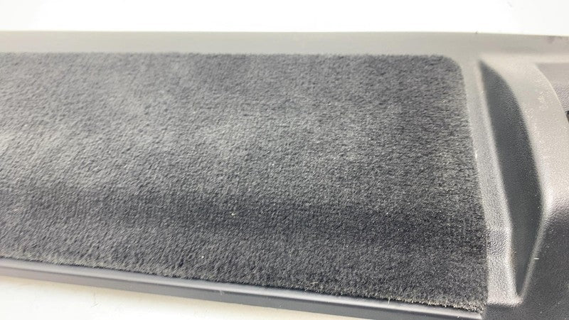 ⭕ 2025 Rivian R1S Rear Trunk Lower Gate Trim Panel Assembly PT00003525