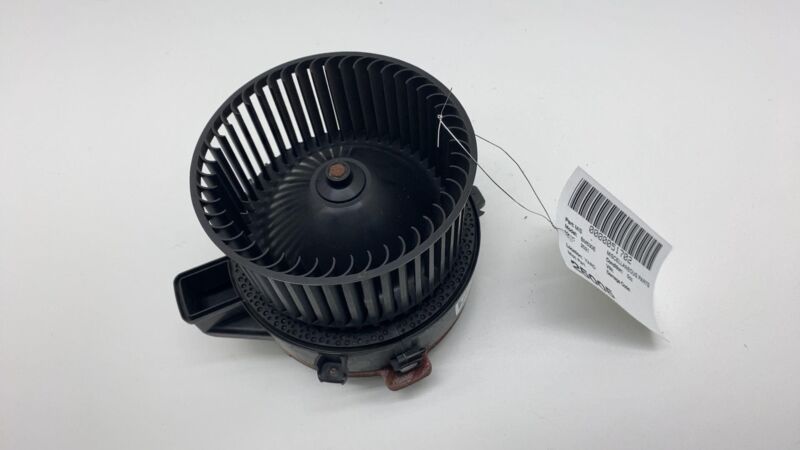 F 011 500 123 2017-2023 BMW 530e G30 Front HVAC Heater A/C Main Air Condition Blower Fan Motor