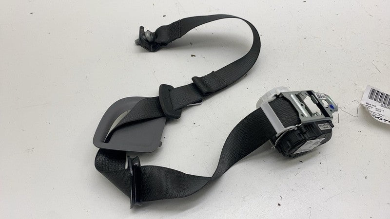 85062981 ⭕ 2025 Chevrolet Silverado 1500 Rear Right 2nd Row Seat Belt Retractor 85062981