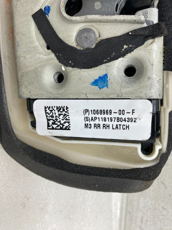 106896900F ⭕ 2017-2023 Tesla Model 3 Rear Door Lock Actuator Mechanism Right 1068969-00-F