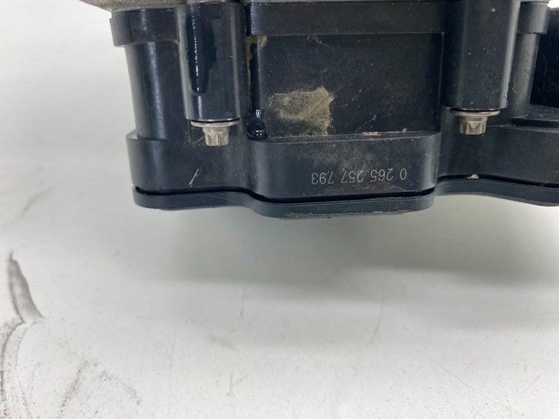 1044745 00 B ⭕ 20-23 Tesla Model Y Anti-Lock ABS Brake System Pump Unit Module 1044745-00-B