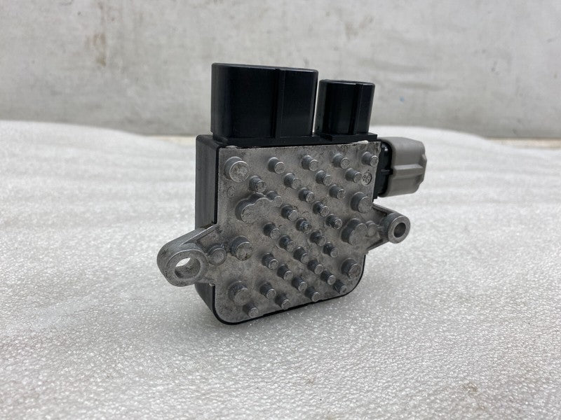 82821-20280 ⭕ 2012-2020 Tesla Model S MS Left or Right Cooling Fan Relay Control Module Unit