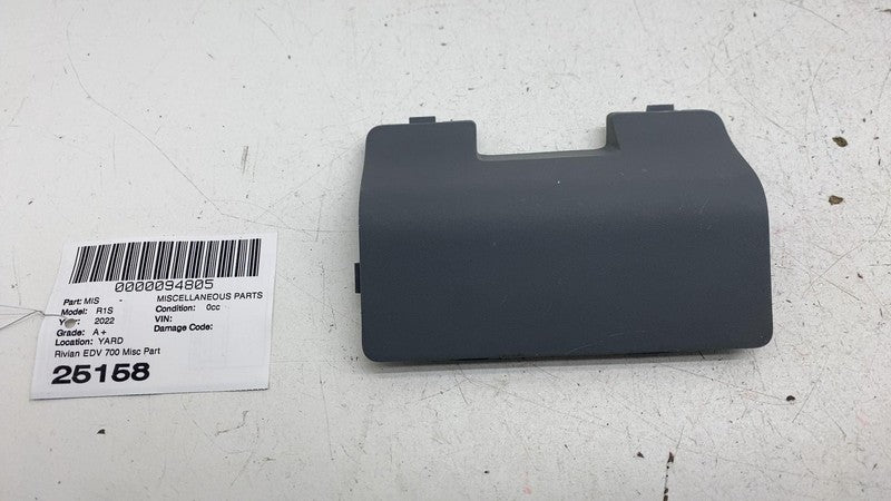 ⭕ 2022 Rivian EDV-700 Amazon Truck Plastic Cover Trim Molding Panel PT