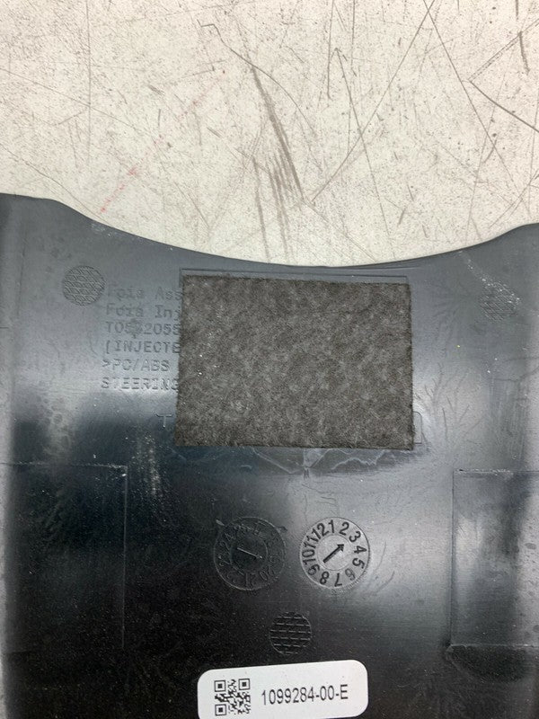 109928400E ⭕ 2017-2023 Tesla Model Y 3 Lower Steering Column Shroud Trim Cover 1099284-00-E