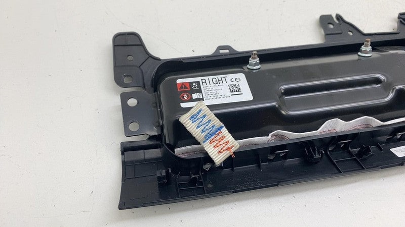 ⭕ 2020-2026 Tesla Model Y Right Lower Knee Safety Airbag Module RH 107