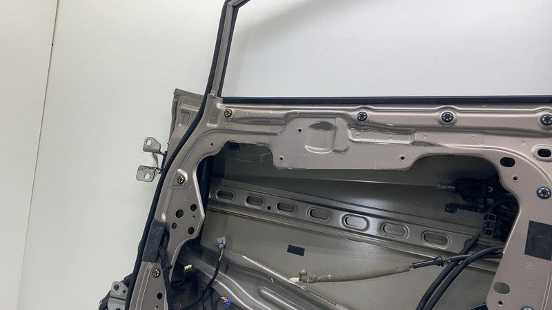⭕ 17-24 Chrysler Pacifica Front Passenger Side Door Shell Panel Right Gold - PTE