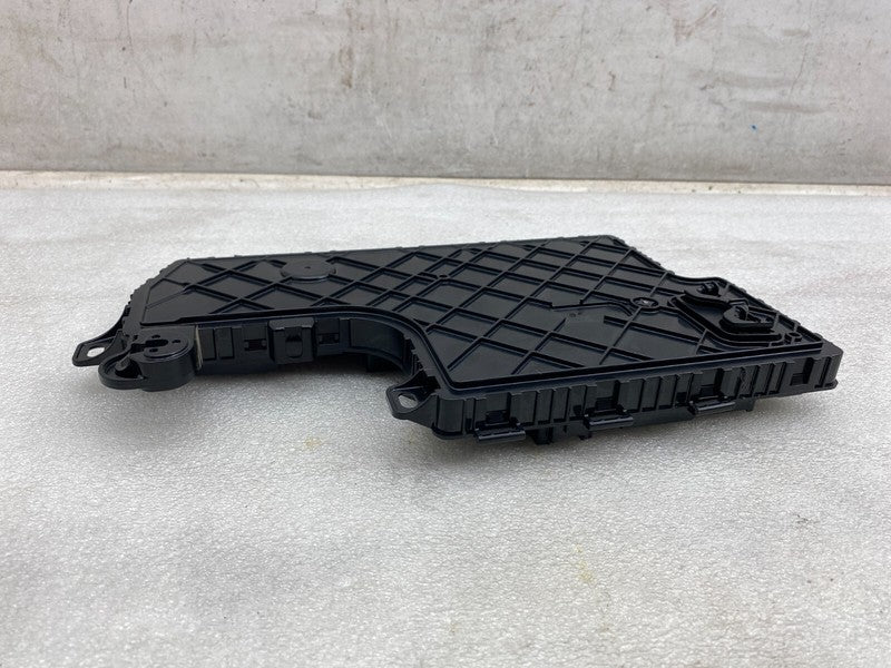 107867384E ⭕ 17-23 Tesla Model 3 M3 Front Left Low Voltage Body Control Module 1078673-84-E