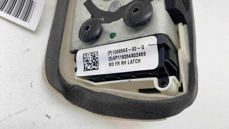 ⭕17-23 Tesla Model 3 Front Right Door Lock Latch Actuator Mechanism 10