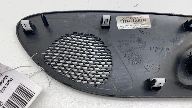 6DB40DX9AE ⭕ 17-25 Chrysler Pacifica Rear Right Quarter Trim Bolster Cover Panel 6DB40DX9AE