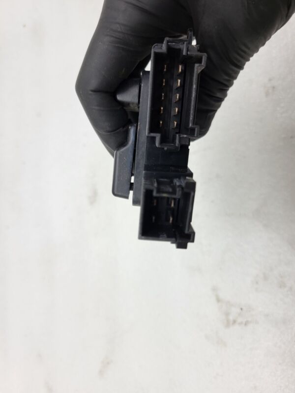 A1648201410 2012-2020 Tesla Model S MS Front Passenger Side 8-Way Seat Control Switch Right