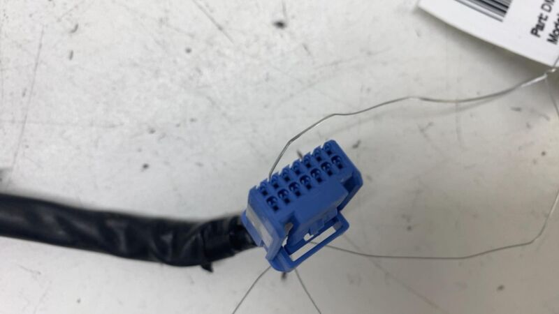 1594112-00-C 2020-2024 Tesla Model Y Front Right Exterior Rear View Door Mirror (PARTS ONLY)
