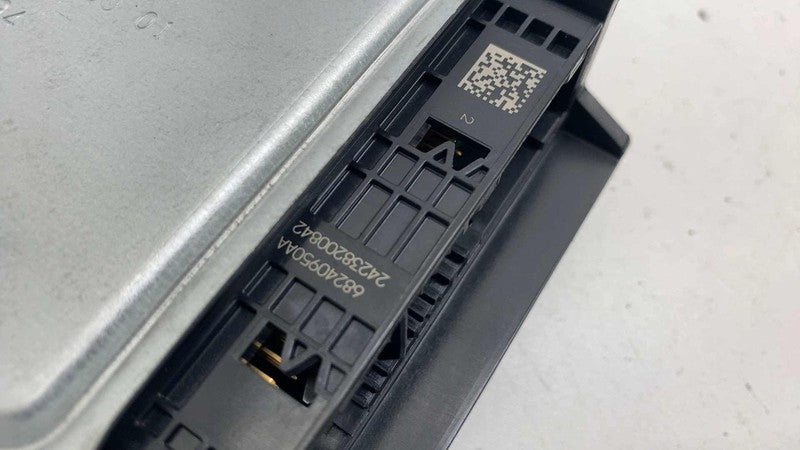 68526663AC ⭕ 2025 Chrysler Pacifica Restraint Diagnostic Control Module Unit OEM 68526663AC