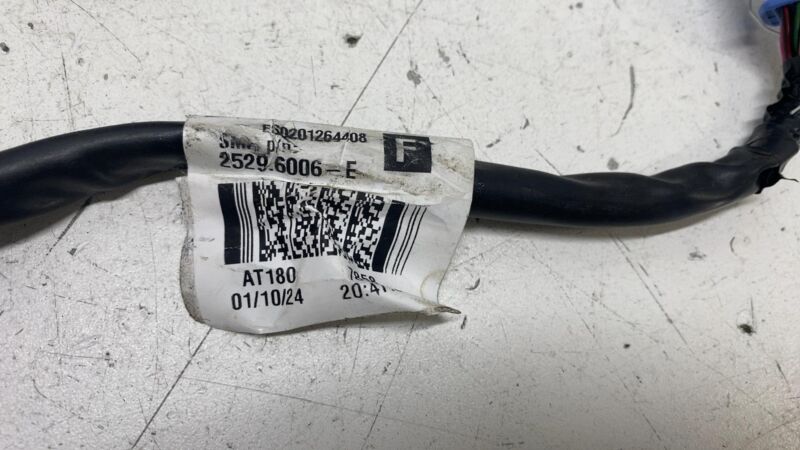 2020-2024 Tesla Model Y Front Right Exterior Rear View Door Mirror (PARTS ONLY)