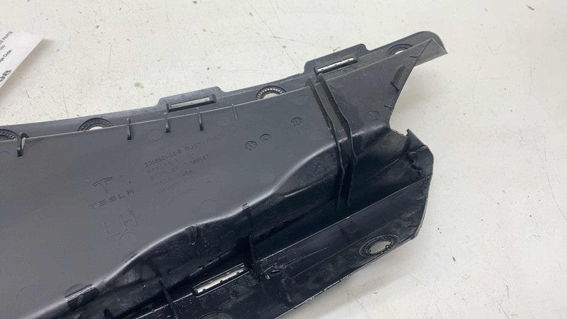 ⭕ 2024 2025 Tesla Model 3 M3 Front Left Bumper Fastener Trim Fascia 20